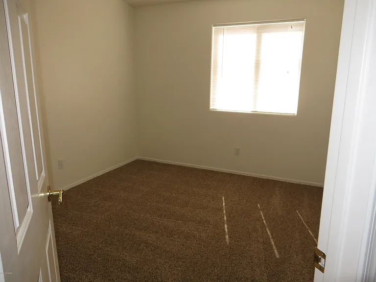570 W Faith Dawn Ct — Photo 13