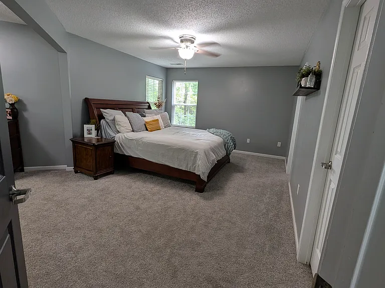 268 Carawan Ln — Photo 19