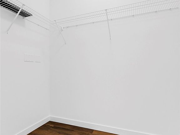 5th image of 21077 40th Pl S Unit E1