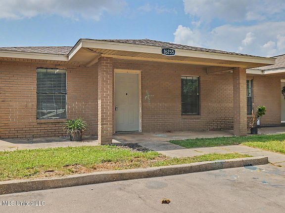2nd image of 16255 Rio Grande St