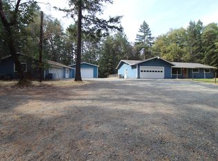 3450 Amber Ln, Grants Pass, OR 97527
