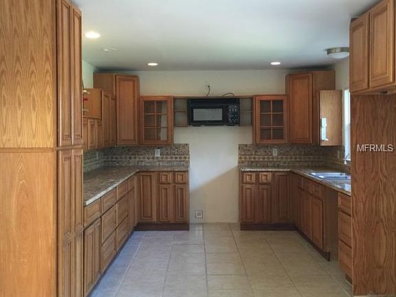 3rd image of 3504 Barjar Pl
