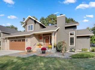 2114 Shannon Dr, Saint Cloud, MN 56301