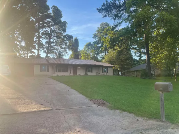 4116 Lakeshore Dr, Lone Star, TX 75668