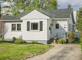 31 Kimball Beach Rd, Hingham, MA 02043