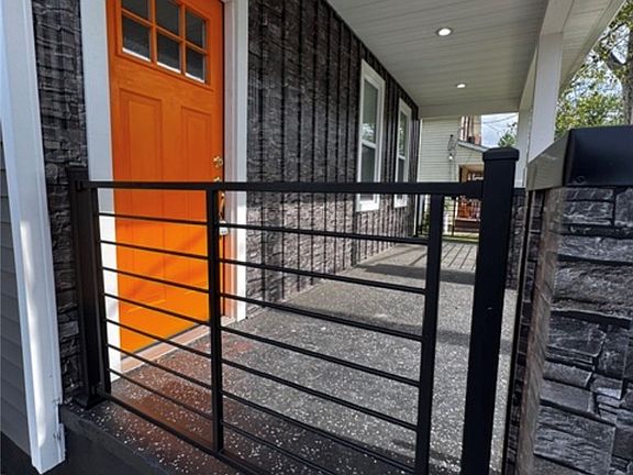 2nd image of 1439 W 52nd St