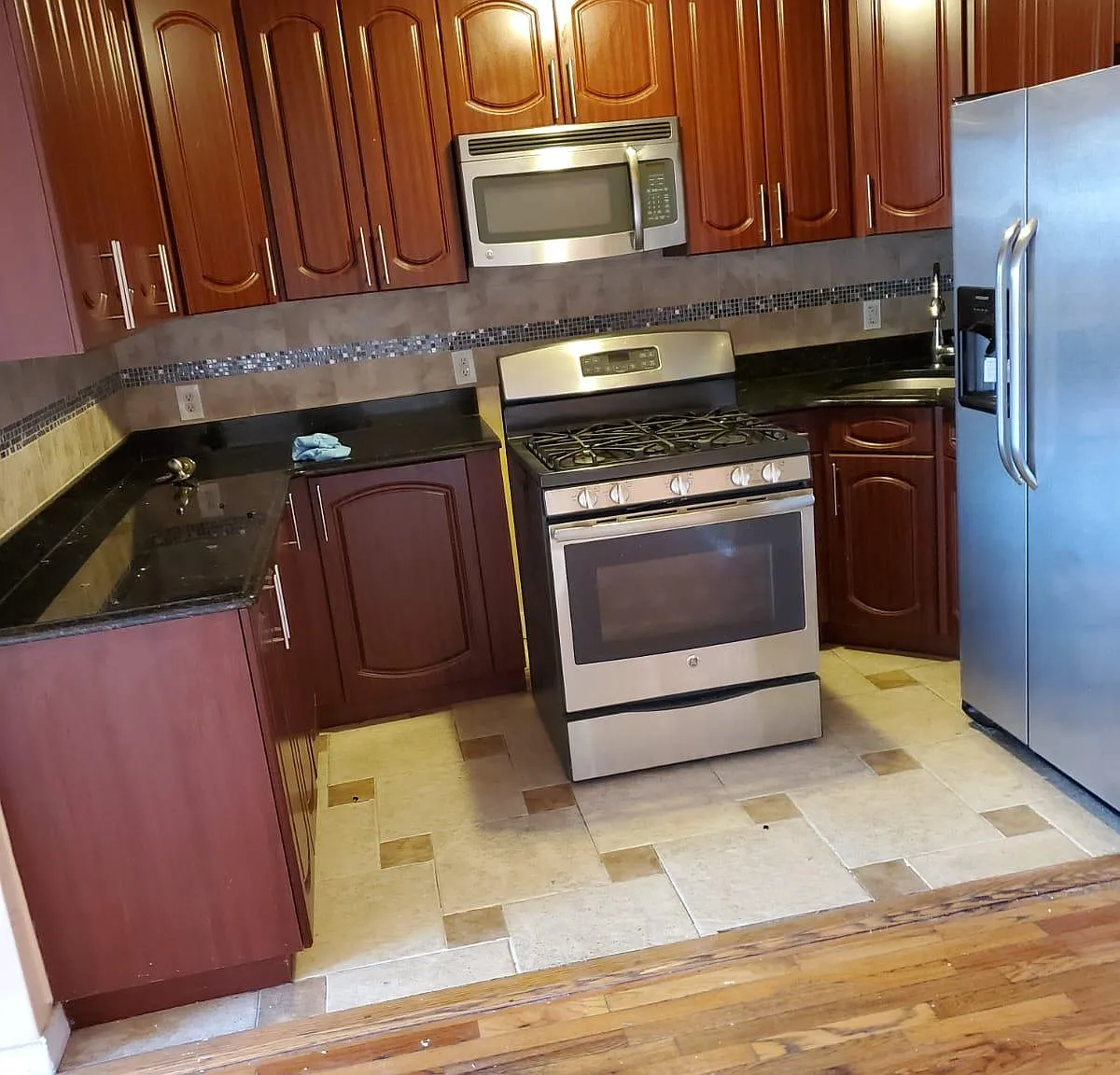 3 bed, $3,650 — Photo 1
