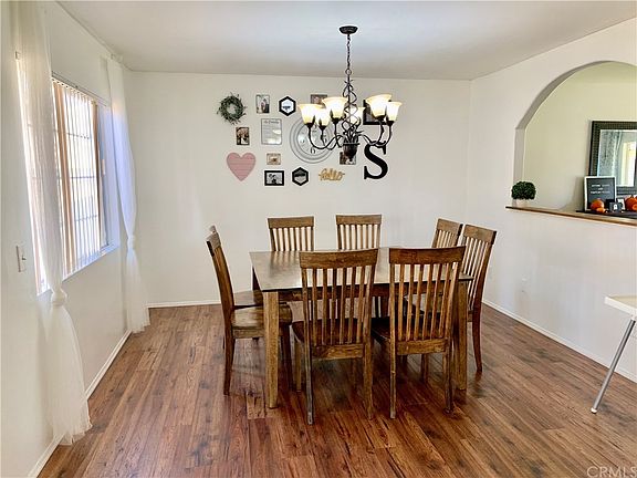 3rd image of 1728 S Boulder Ave