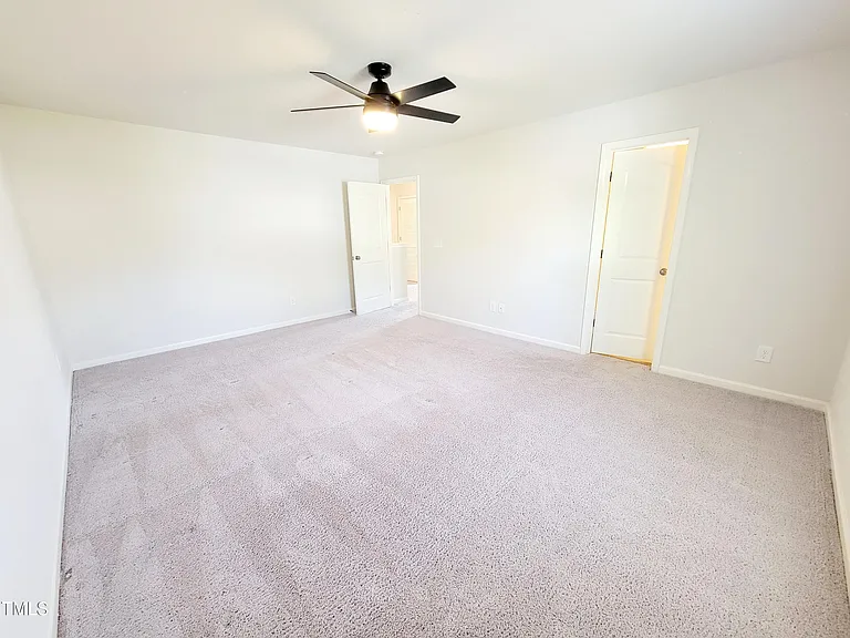 1315 Winter Sweet Ct — Photo 34