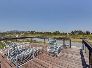 407 Vendola Dr, San Rafael, CA 94903