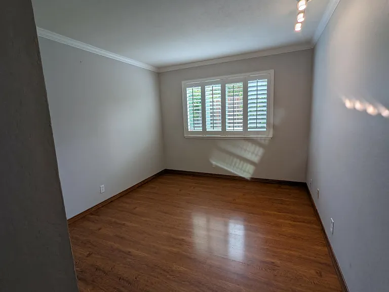 3215 Vallejo Pl — Photo 13
