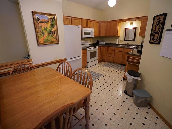 4th image of 13244 Vintage St NW