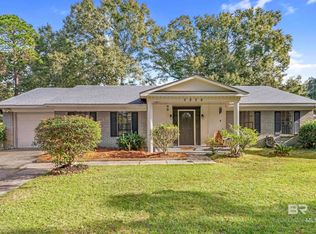 5854 Wood Creek Ct, Mobile, AL 36609