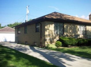 24040 Blackstone Ave, Oak Park, MI 48237