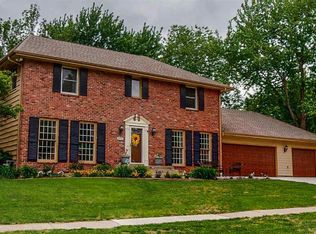 2421 SW Pepperwood Cir, Topeka, KS 66614