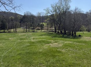 2744 Clever Creek Rd, Watertown, TN 37184