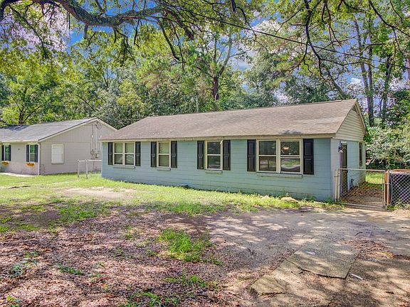 3rd image of 2168 Eleanor Dr #A