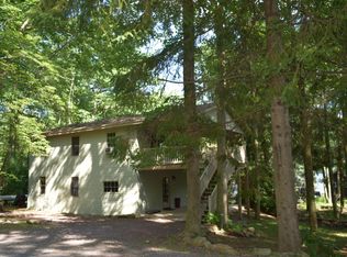 41 White Oak Rd, Nesquehoning, PA 18240