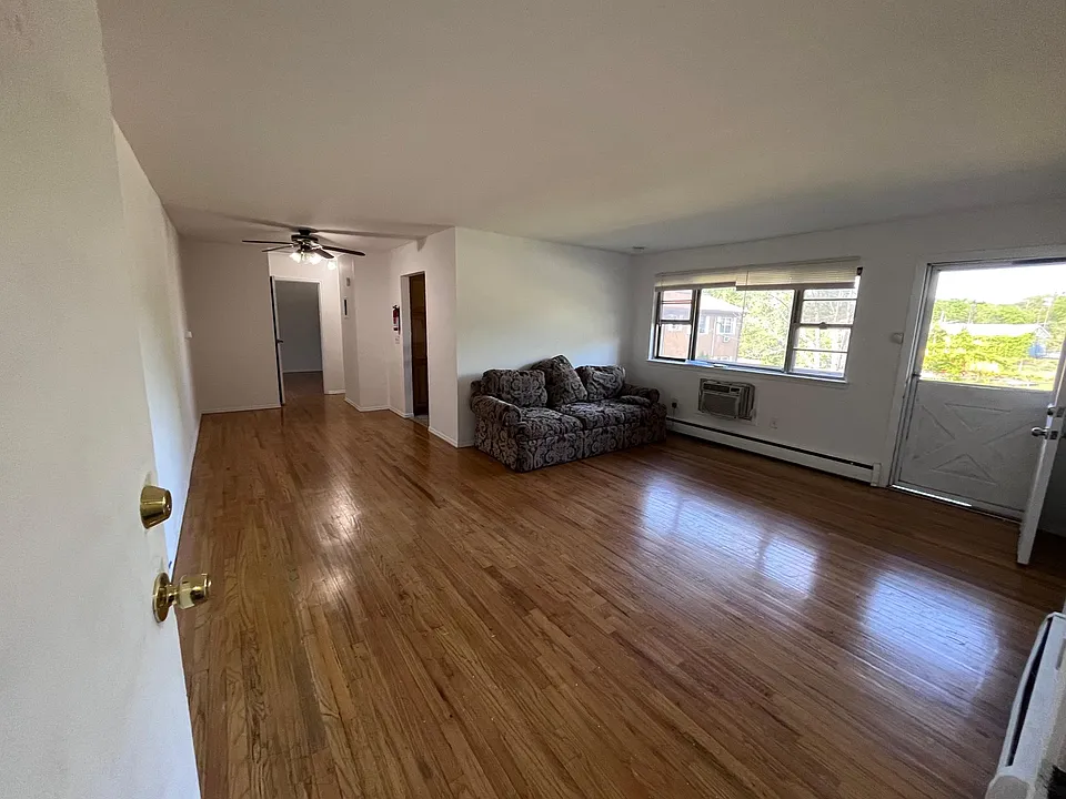55 Gills Ln #68