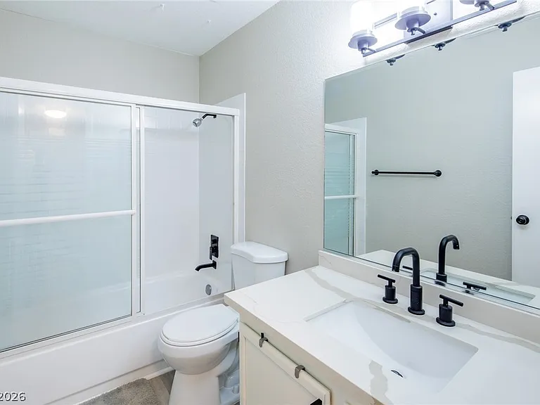 1212 Observation Dr #201 — Photo 16