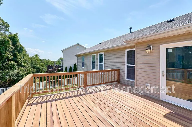 4927 Triple Tree Ct — Photo 38