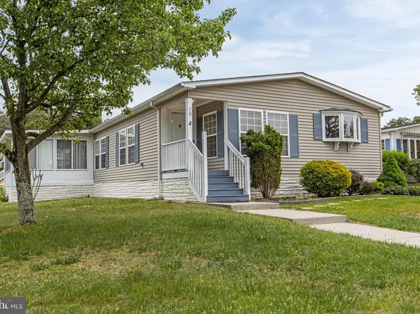 70 Pine Ridge Blvd, Manchester Township, NJ 08759