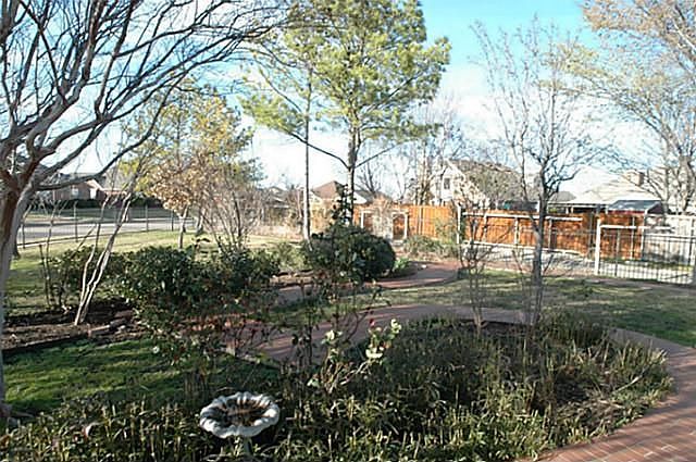 1st image of 1852 Andress Dr