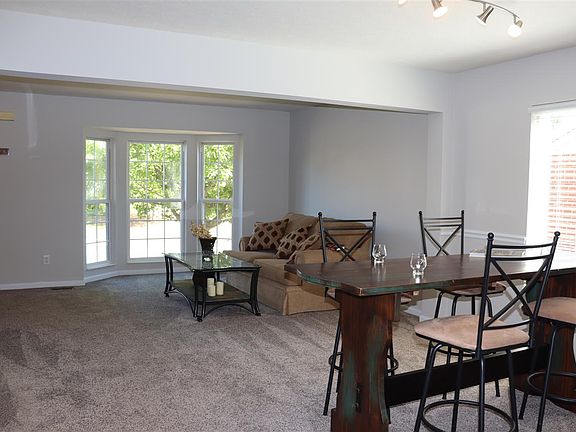 4th image of 10073 Brandsteade Ct