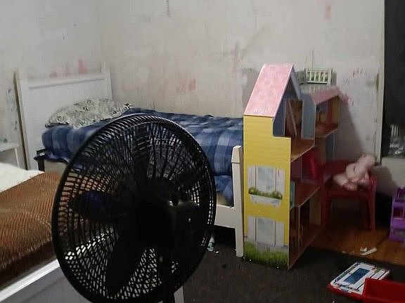 5th image of 106 E Hermosa St