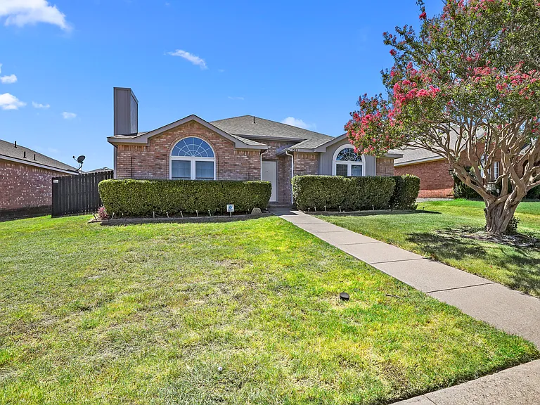 1533 Prescott Dr — Photo 17