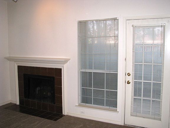 4th image of 8600 Coppertowne Ln APT 1404