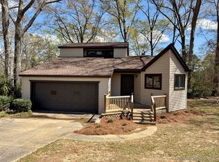 111 Woodley Dr, Enterprise, AL 36330