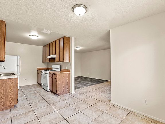 2nd image of 9228 Wakefield Ave