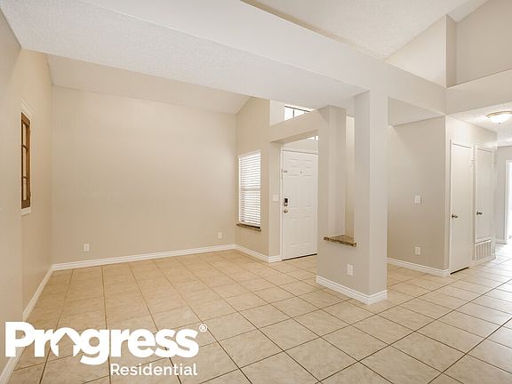 5th image of 4817 Yellow Pine Ln