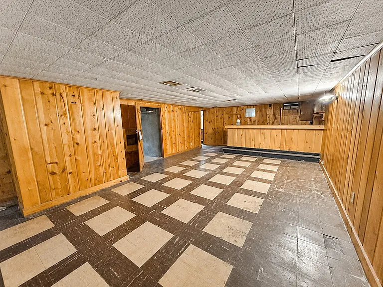 2020 W Hurd Rd — Photo 15