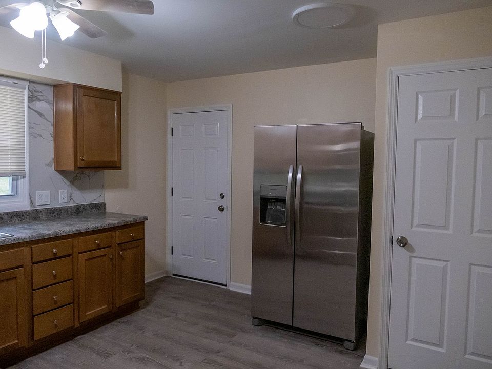 94 Elliot Rd 94 Elliot Rd East Greenbush, NY Zillow