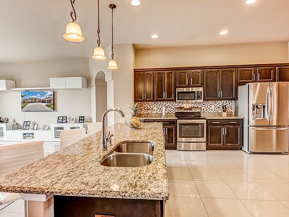 4th image of 3335 W Locanda Cir