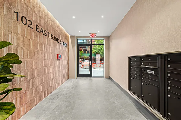 Rented by Nooklyn NYC LLC | media 9