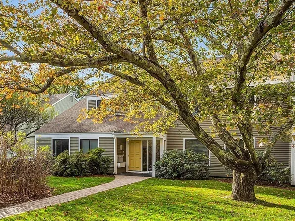 13 Concord Greene Unit 2, Concord, MA 01742