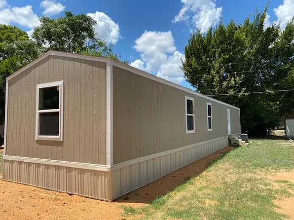 908 Turney Ln, Smithville, TX 78957