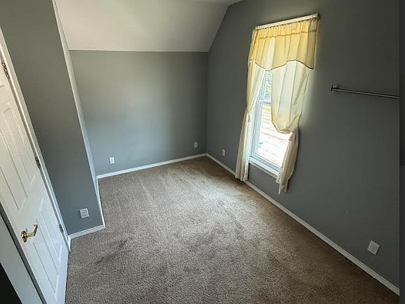 4th image of 1400 Ashmun St Unit 2