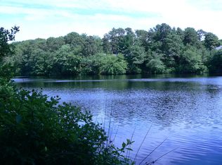 120 Pond St, Osterville, MA 02655