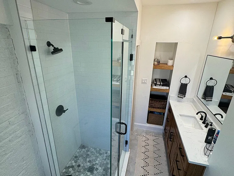 5743 Vanderbilt Ave — Photo 20