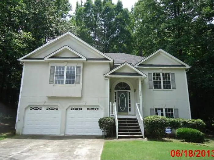 1799 Silverdale Ln photo 1