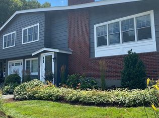 4 Carol Rd, Marblehead, MA 01945