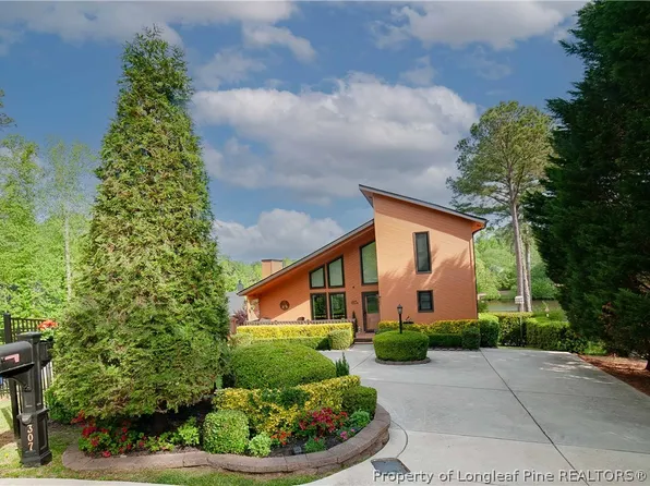 307 Narwhal Ct, Fayetteville, NC 28314