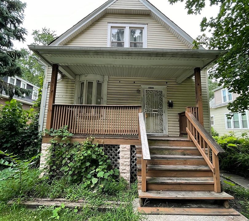 2nd image of 13824 S Atlantic St
