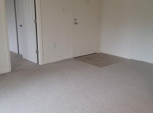 146 Hammarlee Rd APT J, Glen Burnie, MD 21060