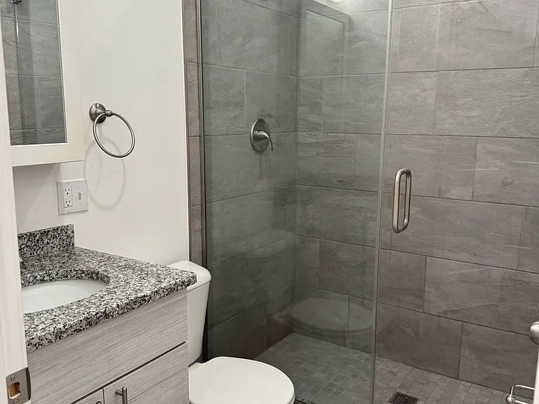 BOSTON COMFORT SUITES — Photo 65