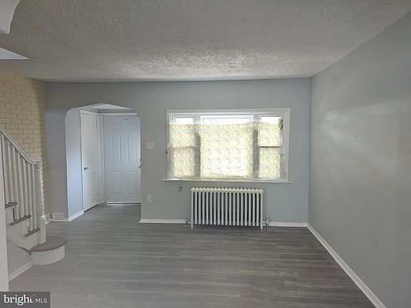 2nd image of 4325 Teesdale St